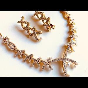 Designer Diamond Look Gold Plated Necklace Set